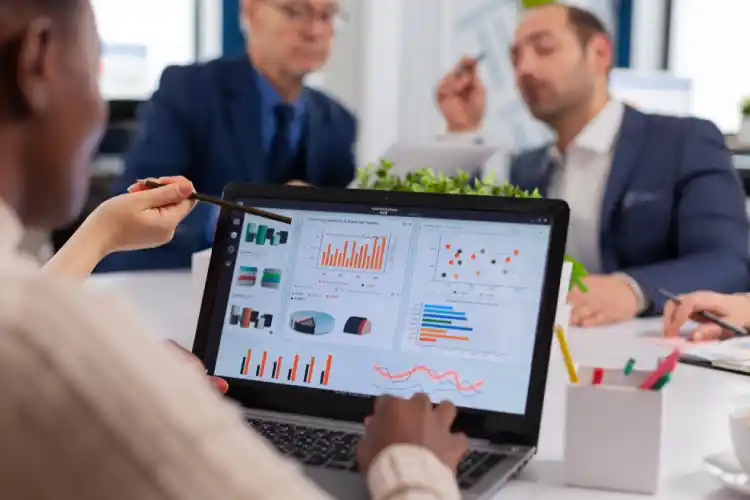 Oracle HCM Cloud Analytics
