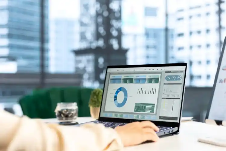 unleashing-the-power-of-snowflake-why-its-the-perfect-data-lake-solution-for-business-intelligence